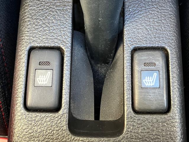 コペン 2ndアニバーサリーエディション RECAROシート MOMOステアリング BLIZUターボタイマー 社外アルミ ナビ ETC ドラレコ 電動ルーフ(33枚目)