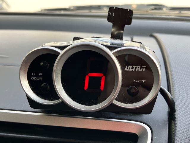 スイフトスポーツ ベースグレード　バンパー塗装中　ローダウン取付　ディスプレイオーディオ取付（16枚目）