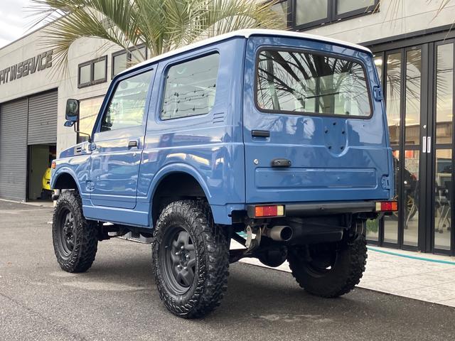 ジムニー ランドベンチャー　全塗装　ＪＡ１１最終５型　リフトアップ　社外足廻り／ウッドステアリング／バンパー（3枚目）