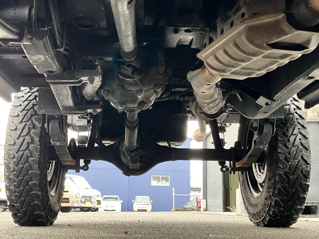 ジムニー ランドベンチャー　全塗装　ＪＡ１１最終５型　リフトアップ　社外足廻り／ウッドステアリング／バンパー（10枚目）