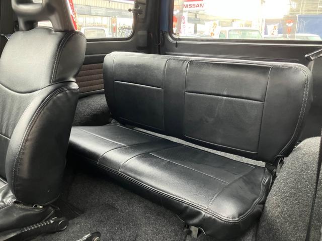 ジムニー ランドベンチャー　全塗装　ＪＡ１１最終５型　リフトアップ　社外足廻り／ウッドステアリング／バンパー（39枚目）