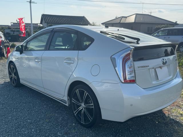 プリウス Sマイコーデ(5枚目)