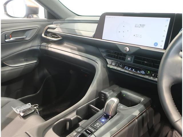クラウンクロスオーバー Ｇアドバンスド・レザーパッケージ　革シート　４ＷＤ　フルセグ　ミュージックプレイヤー接続可　バックカメラ　衝突被害軽減システム　ＥＴＣ　ＬＥＤヘッドランプ　記録簿　アイドリングストップ（10枚目）