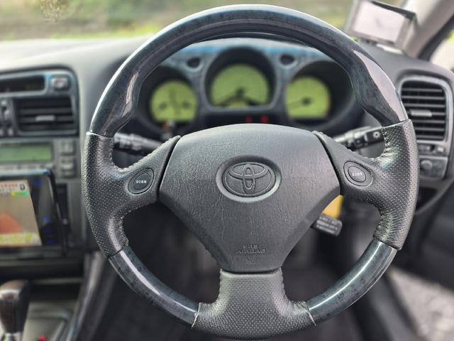 アリスト V300ベルテックスエディション /TOM’Sマフラー/TOM’SECU/TOM’Sバンパー/車高調/BBS19インチアルミホイール/F・Rタワーバー/260kmメーター/Fブレーキ80スープラ流用/運転席RECAROシート(8枚目)