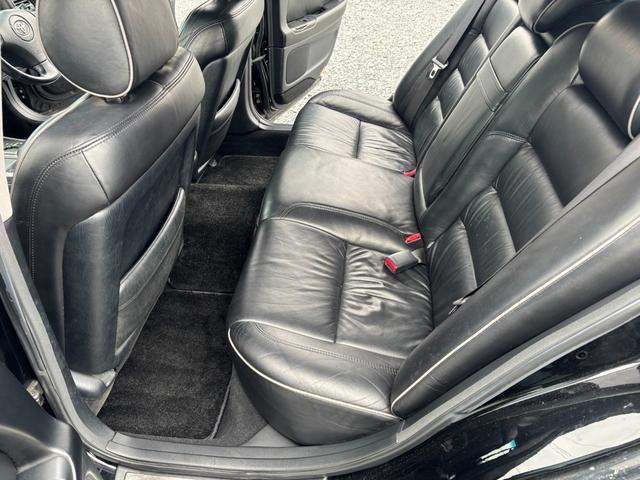 アリスト V300ベルテックスエディション /本革シート/車高調/柿本改マフラー/社外アルミホイール/追加メーター(17枚目)