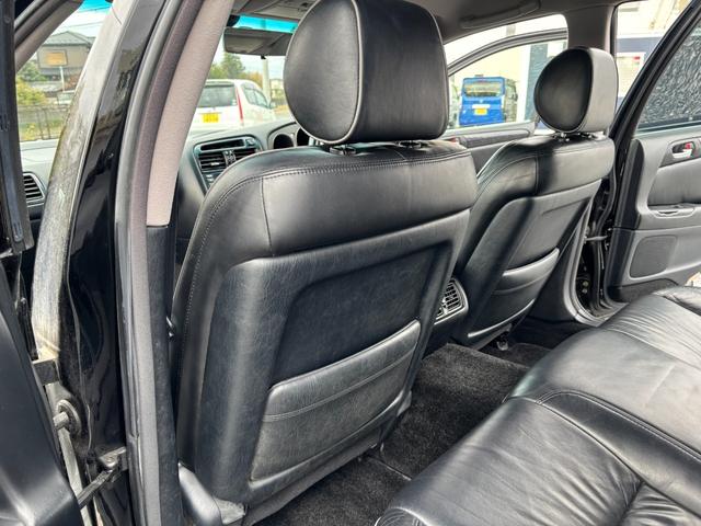 アリスト V300ベルテックスエディション /本革シート/車高調/柿本改マフラー/社外アルミホイール/追加メーター(18枚目)