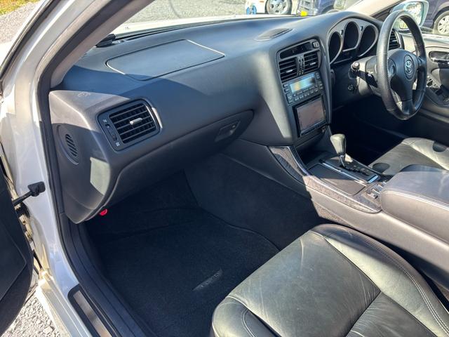 アリスト Ｖ３００ベルテックスエディション　／ノーマル／サンルーフ／黒革シート／社外ナビ（7枚目）