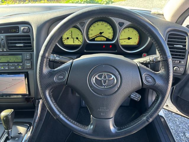 アリスト Ｖ３００ベルテックスエディション　／ノーマル／サンルーフ／黒革シート／社外ナビ（8枚目）