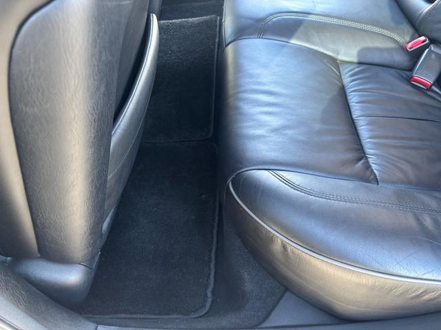 アリスト Ｖ３００ベルテックスエディション　／ノーマル／サンルーフ／黒革シート／社外ナビ（21枚目）