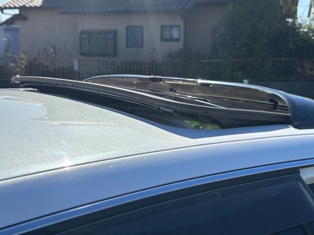 アリスト Ｖ３００ベルテックスエディション　／ノーマル／サンルーフ／黒革シート／社外ナビ（63枚目）