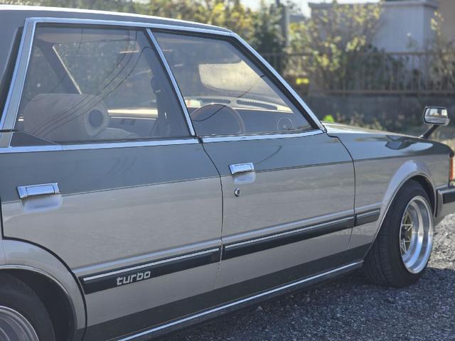 クレスタ スーパールーセントターボ　／型式ＭＸ６１／Ｍ－ＴＥＵｔｕｒｂｏエンジン／純正ツ－トン／ナルディステアリング／スターシャークホイール（44枚目）