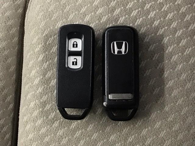 Ｎ－ＢＯＸスラッシュ Ｇ・Ａパッケージ　ホンダ認定中古車　純正ナビ　バックカメラ　衝突被害軽減Ｂ　ＵＳＢ　盗難防止装置　ＥＳＣ　アイドリングストップ　スマートキー＆プッシュスタート　ベンチシート　ＡＣ　ＰＳ　ＡＢＳ　ＰＷ　リアカメラ（16枚目）