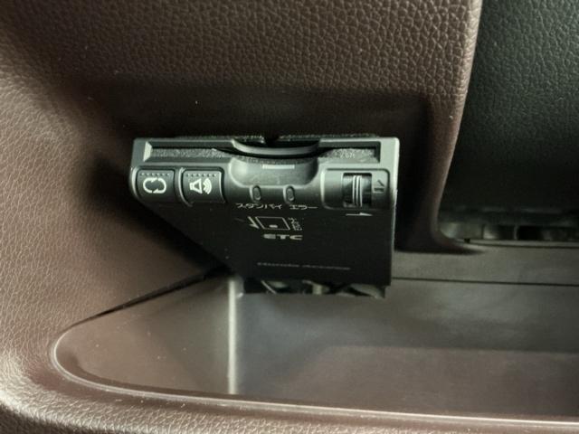 ETC付きで高速道路をノンストップ・キャッシュレスで利用出来ます!スマートインターの出入りも利用可能でとても便利です!