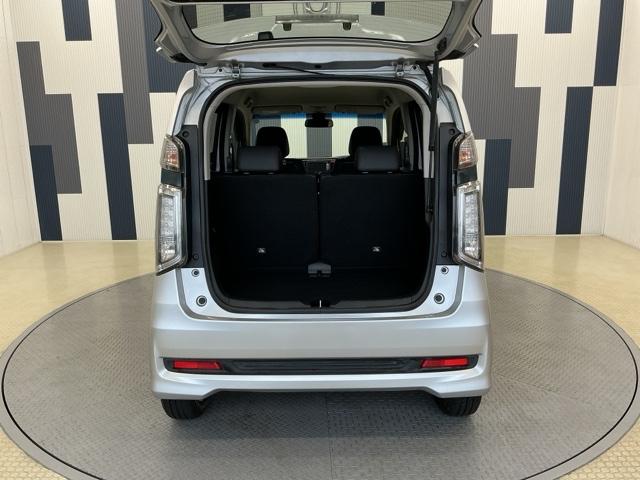ラゲッジスペースは日常使う分には充分な広さです。