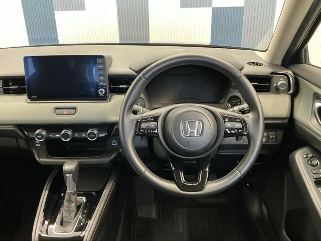 ヴェゼル e:HEVX・HuNTパッケージ ホンダ認定中古車 デモカー 純正ドラレコ 盗難防止システム 地デジフルセグ サイドエアバッグ Bカメラ クリアランスソナー 横滑り防止機能 スマートキー オートライト ETC車載器 エアコン キーレス(16枚目)