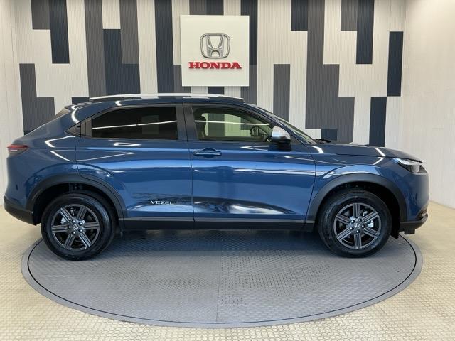 ヴェゼル e:HEVX・HuNTパッケージ ホンダ認定中古車 デモカー 純正ドラレコ 盗難防止システム 地デジフルセグ サイドエアバッグ Bカメラ クリアランスソナー 横滑り防止機能 スマートキー オートライト ETC車載器 エアコン キーレス(25枚目)