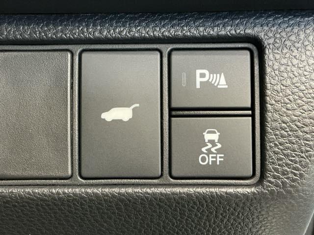 ヴェゼル e:HEVZ・PLaYパッケージ ホンダ認定中古車 デモカー 純正ドラレコ オートクルーズコントロール アイドリングストップ LEDヘッド USB 電動テールゲート 衝突被害軽減システム リヤカメラ フルセグテレビ 横滑り防止装置(11枚目)