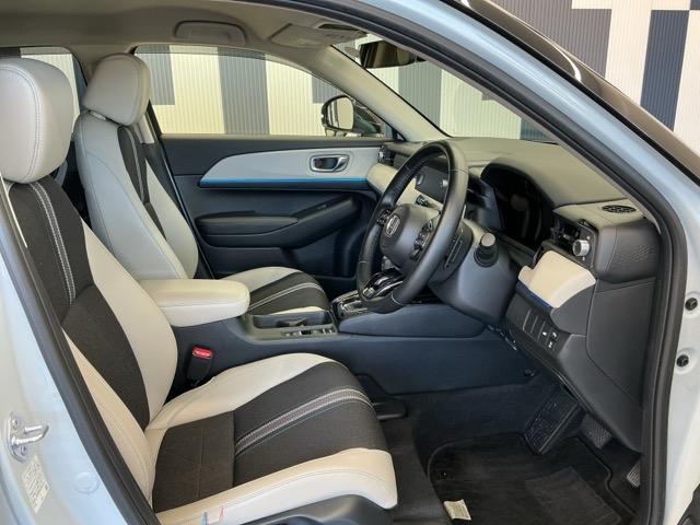 ヴェゼル e:HEVZ・PLaYパッケージ ホンダ認定中古車 デモカー 純正ドラレコ オートクルーズコントロール アイドリングストップ LEDヘッド USB 電動テールゲート 衝突被害軽減システム リヤカメラ フルセグテレビ 横滑り防止装置(15枚目)