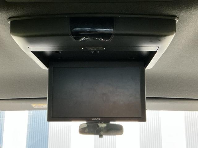 ヴォクシー ＺＳ煌　ワンオーナー　ＬＥＤ　バックカメラ　地上デジタル　ＴＳＳ　両側パワードア　アイドリングストップ車　パワーウィンド　横滑防止　１オーナ　Ａライト　整備記録簿　ＤＶＤ可　盗難防止装置　スマートエントリー（14枚目）