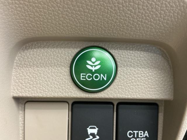 N-ONE G・Aパッケージ ホンダ認定中古車 純正ナビ バックカメラ イモビライザー ESC Aストップ ワンオーナー エアコン 記録簿 運転席エアバッグ キーレス ABS ナビTV Sキー パワーステアリング サイドエアB(11枚目)