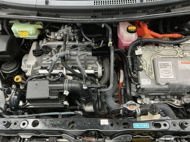 アクア Ｇ　社外メモリーナビ　バックカメラ　ＥＴＣ　バックモニタ　セキュリティー　デュアルエアバック　ナビＴＶ　Ｉ－ＳＴＯＰ　パワーウィンドウ　地デジ　ＥＳＣ　ＡＴエアコン　ＡＢＳ　パワーステアリング（17枚目）