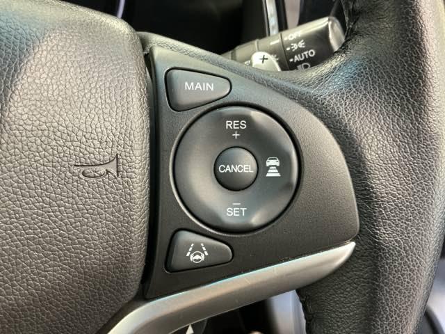 シャトル ハイブリッドＸホンダセンシング　ホンダ認定中古車　純正ドラレコ前後　横滑抑制　リヤカメラ　ドライブレコーダ　スマ－トキ－　イモビ　ＴＶナビ　サイドエアバッグ　シートヒーター付き　キーレス　ＵＳＢ　Ｗエアコン　ＤＶＤ再生機能　ＥＣＯＮ（14枚目）