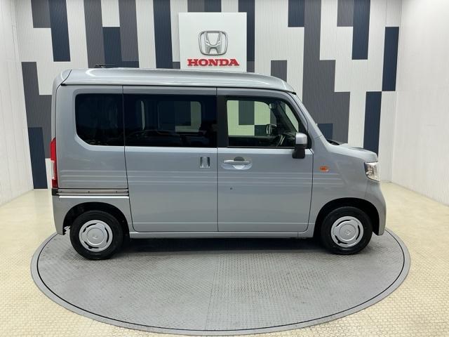 Ｎ－ＶＡＮ Ｌ　ホンダ認定中古車　デモカー　純正ドラレコ　横滑防止装置　ＣＭＢＳ　セキュリティ　前席ＰＷ　ナビＴＶ　ＡＢＳ　地デジ　アイドリングＳＴＯＰ　キーレスリモコン　ＥＴＣ付き　リアカメラ　エアバック　パワステ（25枚目）