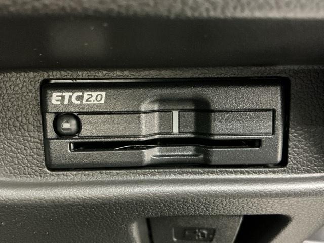スペーシアカスタム ハイブリッドXS 全周囲カメラ 純正ナビ LED 両側電動 サイドカーテンエアバック Pセンサー 取説記録 盗難警報装置 運転席エアバッグ ワンオーナー車 ETC 地デジ アイドリングS スマートキー 横滑り防止装置(8枚目)