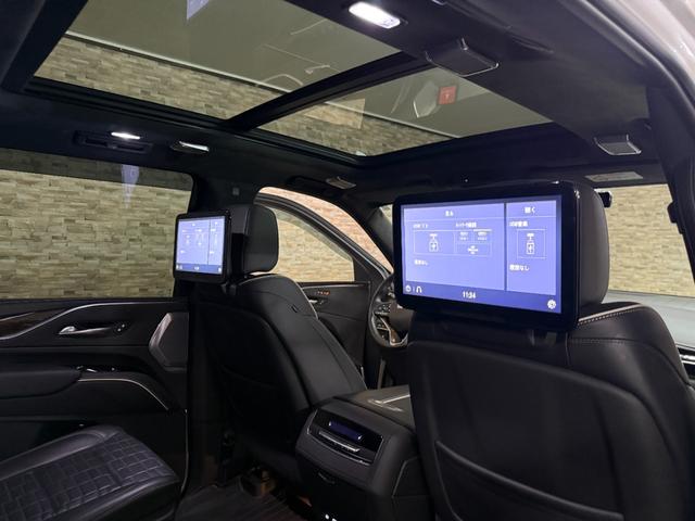 キャデラックエスカレード プラチナム 正規ディーラー車 24インチAW ツートンラッピング 純正リアモニター AKGサウンド シートヒーター&ベンチレーション ハンドルヒーター 全周囲バックカメラ ETC カープレイ レーダー ドラレコ(31枚目)