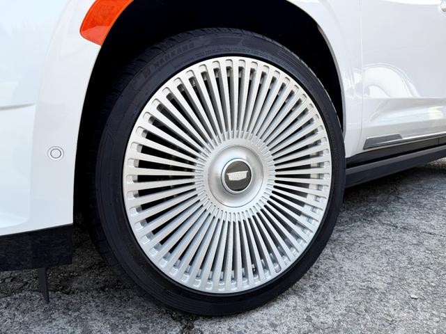 キャデラックエスカレード プラチナム 正規ディーラー車 24インチAW ツートンラッピング 純正リアモニター AKGサウンド シートヒーター&ベンチレーション ハンドルヒーター 全周囲バックカメラ ETC カープレイ レーダー ドラレコ(53枚目)