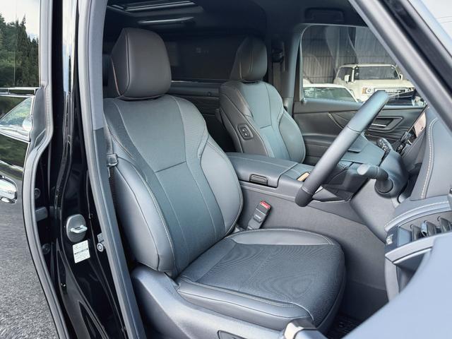 アルファード Ｚ　改良後モデル　ＪＢＬサウンド　１４インチリアモニター　トヨタチームメイト　ユニバーサルステップ　カラーＨＵＤ　左右独立ムーンルーフ　寒冷地仕様　ＩＴＳコネクト　テレビキャンセラー　ＥＴＣ２．０（12枚目）