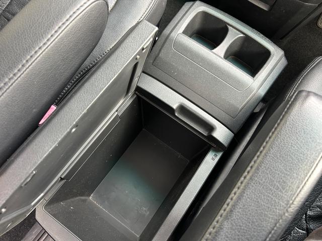 アルファード 　１０インチナビ　サンルーフ　フリップダウンモニター　両側電動スライドドア　ＥＴＣ　ＴＥＩＮ車高調　純正１８インチＡＷ（32枚目）