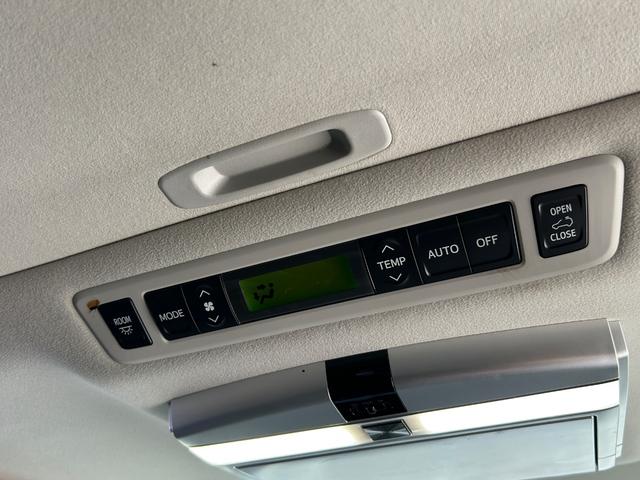 アルファード 　１０インチナビ　サンルーフ　フリップダウンモニター　両側電動スライドドア　ＥＴＣ　ＴＥＩＮ車高調　純正１８インチＡＷ（43枚目）