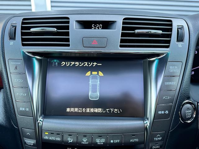 ＬＳ４６０　バージョンＳ　Ｉパッケージ　サスコン　フルエアロ　サンルーフ　バックカメラ　ＥＴＣ　シートエアコン　シートヒーター　黒革シート　純正アルミ　スマートキー　全席イージークローザー　パワーシート　クリアランスソナー　リア電動シェード(47枚目)