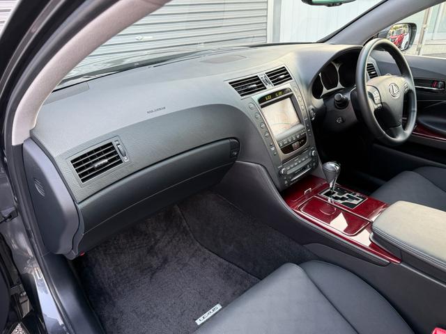 ＧＳ ＧＳ３５０　エアコン　パワーシート　スマートキー　電格ミラー　バックカメラ　ＥＴＣ　パワステ　ＣＤ　ＦＭ（27枚目）
