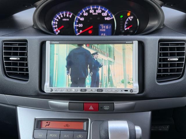 ムーヴ カスタム　ＲＳ　社外ナビ／バックカメラ／ターボ／ＭＯＭＯハンドル／ＴＶ／オートエアコン／電格ミラー／スマートキー／（5枚目）