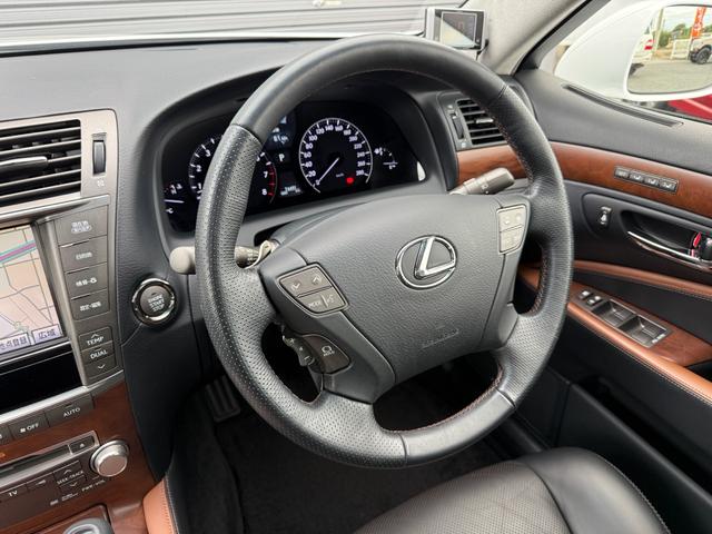 LS LS460 バージョンSZ Iパッケージ サンルーフ/黒革/エアシート/ステアリングヒーター/後席シートヒーター/Bluetooth/バックカメラ/ETC/スマートキー/シートメモリー/全塗装済/(38枚目)