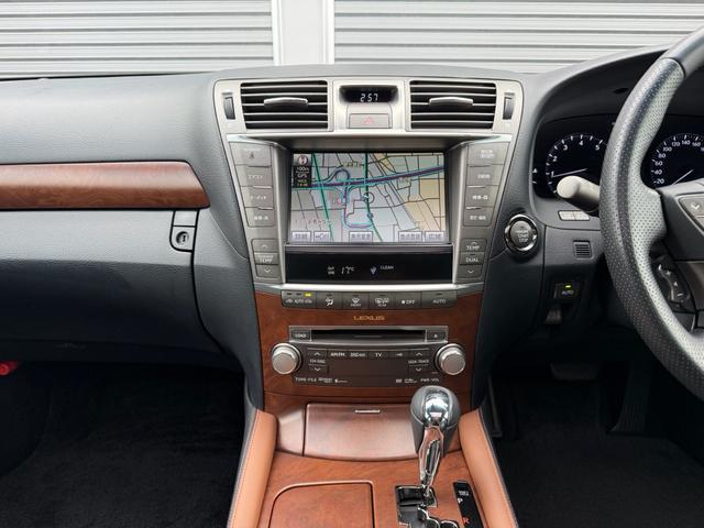 LS LS460 バージョンSZ Iパッケージ サンルーフ/黒革/エアシート/ステアリングヒーター/後席シートヒーター/Bluetooth/バックカメラ/ETC/スマートキー/シートメモリー/全塗装済/(39枚目)