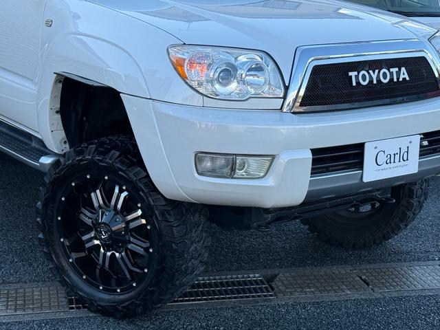ハイラックスサーフ ＳＳＲ－Ｘ　６インチリフトアップ／サンルーフ／社外グリル／ヒッチメンバー／ＭＴタイヤ／Ｂｌｕｅｔｏｏｔｈ音楽／バックカメラ／ＥＴＣ／（12枚目）