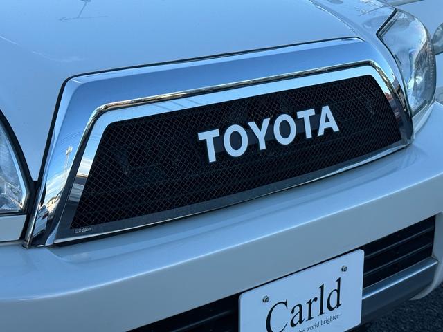 ハイラックスサーフ ＳＳＲ－Ｘ　６インチリフトアップ／サンルーフ／社外グリル／ヒッチメンバー／ＭＴタイヤ／Ｂｌｕｅｔｏｏｔｈ音楽／バックカメラ／ＥＴＣ／（20枚目）