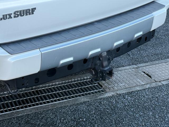 ハイラックスサーフ ＳＳＲ－Ｘ　６インチリフトアップ／サンルーフ／社外グリル／ヒッチメンバー／ＭＴタイヤ／Ｂｌｕｅｔｏｏｔｈ音楽／バックカメラ／ＥＴＣ／（22枚目）
