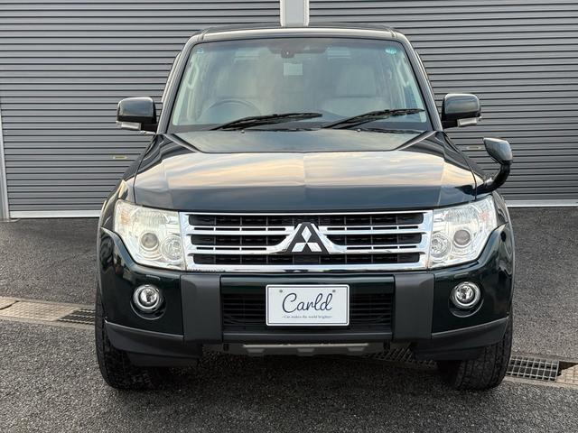 パジェロ ロング　エクシード　７人乗り／バックカメラ／純正ナビ／ＴＶ／ＥＴＣ／エアコン／パワステ／４ＷＤ／クルーズコントロール／（7枚目）