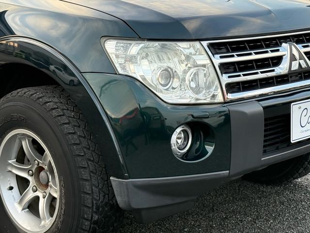 パジェロ ロング　エクシード　７人乗り／バックカメラ／純正ナビ／ＴＶ／ＥＴＣ／エアコン／パワステ／４ＷＤ／クルーズコントロール／（12枚目）