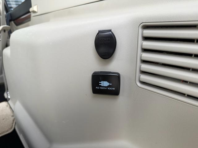 パジェロ ロング　エクシード　７人乗り／バックカメラ／純正ナビ／ＴＶ／ＥＴＣ／エアコン／パワステ／４ＷＤ／クルーズコントロール／（48枚目）