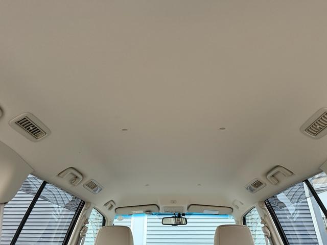 パジェロ ロング　エクシード　７人乗り／バックカメラ／純正ナビ／ＴＶ／ＥＴＣ／エアコン／パワステ／４ＷＤ／クルーズコントロール／（51枚目）