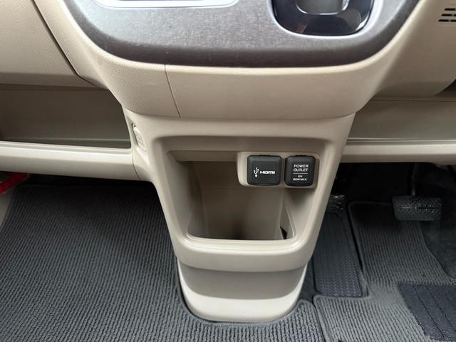 N-ONE G・Lパッケージ Bluetooth音楽/バックカメラ/スマートキー/CD/プッシュスタート/ディスプレイオーディオ/スマートキー/エアコン/(4枚目)