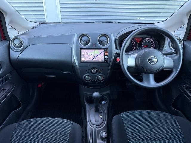 ノート Ｘ　純正ナビ／バックカメラ／Ｂｌｕｅｔｏｏｔｈ／ＴＶ／スペアキー／電格ミラー／エアコン／（2枚目）