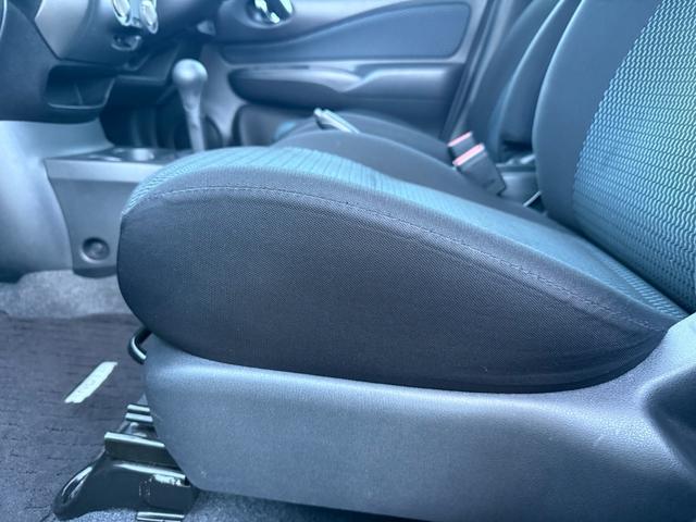 ノート Ｘ　純正ナビ／バックカメラ／Ｂｌｕｅｔｏｏｔｈ／ＴＶ／スペアキー／電格ミラー／エアコン／（27枚目）