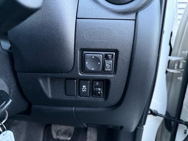 マーチ Ｓ　Ｂｌｕｅｔｏｏｔｈ／ＣＤ／ＤＶＤ／ワンセグ／前後ドラレコ／バックカメラ／電格ミラー／エアコン／（31枚目）