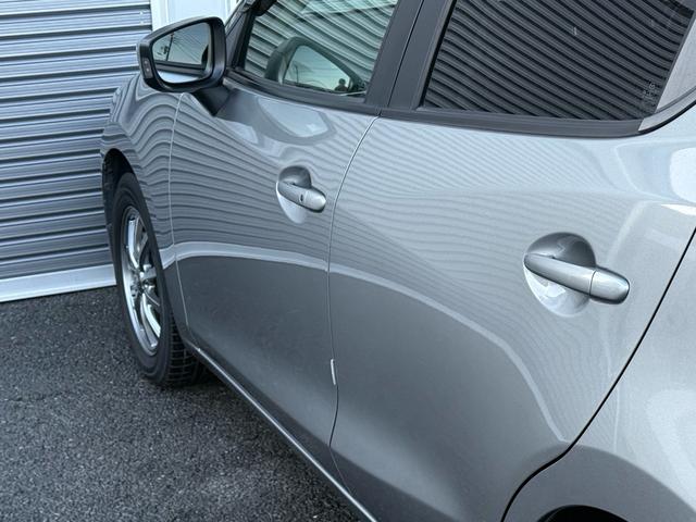 デミオ XDツーリング 純正ナビ/CD/DVD/Bluetooth/ETC/ワンセグ/ドラレコ/バックカメラ/パドルシフト/スペアキー/(19枚目)